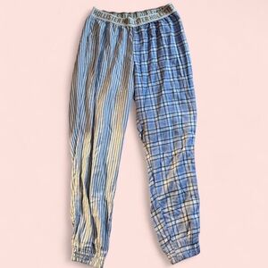 Hollister Blue and White Plaid Stripe Pajama Pants